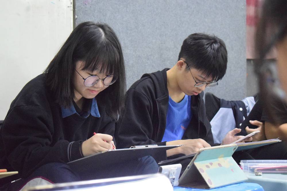 經(jīng)過(guò)廣州美術(shù)高考班圍墻魔鬼特訓(xùn)后的你們！聯(lián)考一定必勝，09