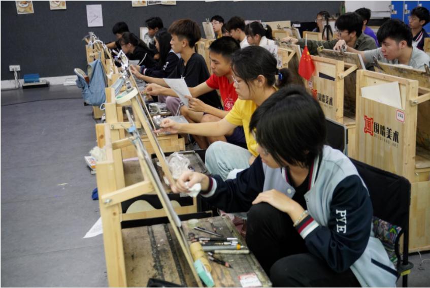 廣州美術高考班直擊二?！阕叩拿恳徊蕉妓銛?1