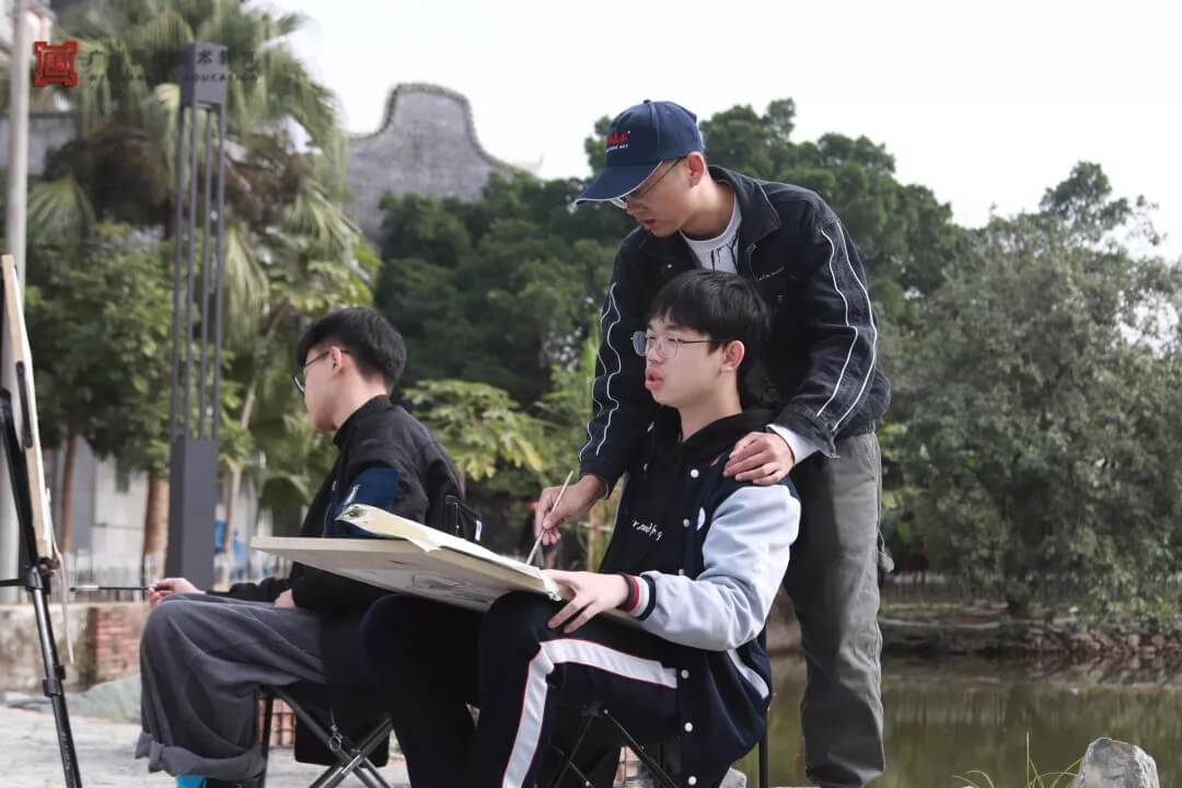 廣州圍墻畫(huà)室,圍墻畫(huà)室,廣州圍墻美術(shù)培訓(xùn),17