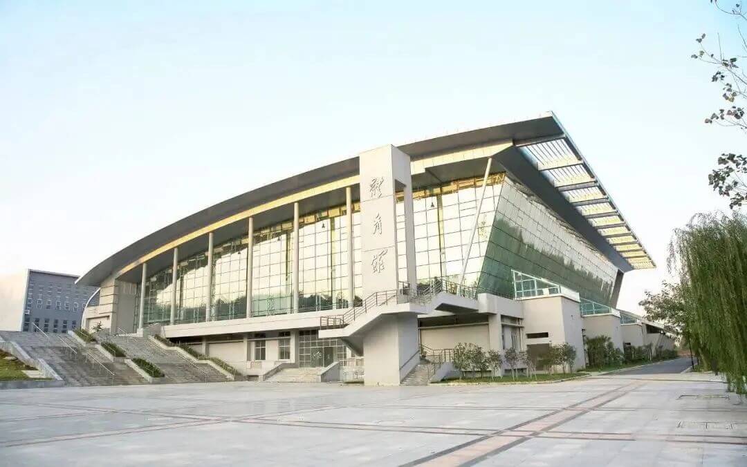 廣州畫(huà)室校考資訊:這10所非“211”大學(xué)綜合實(shí)力非常強(qiáng),美術(shù)生看過(guò)來(lái)!4