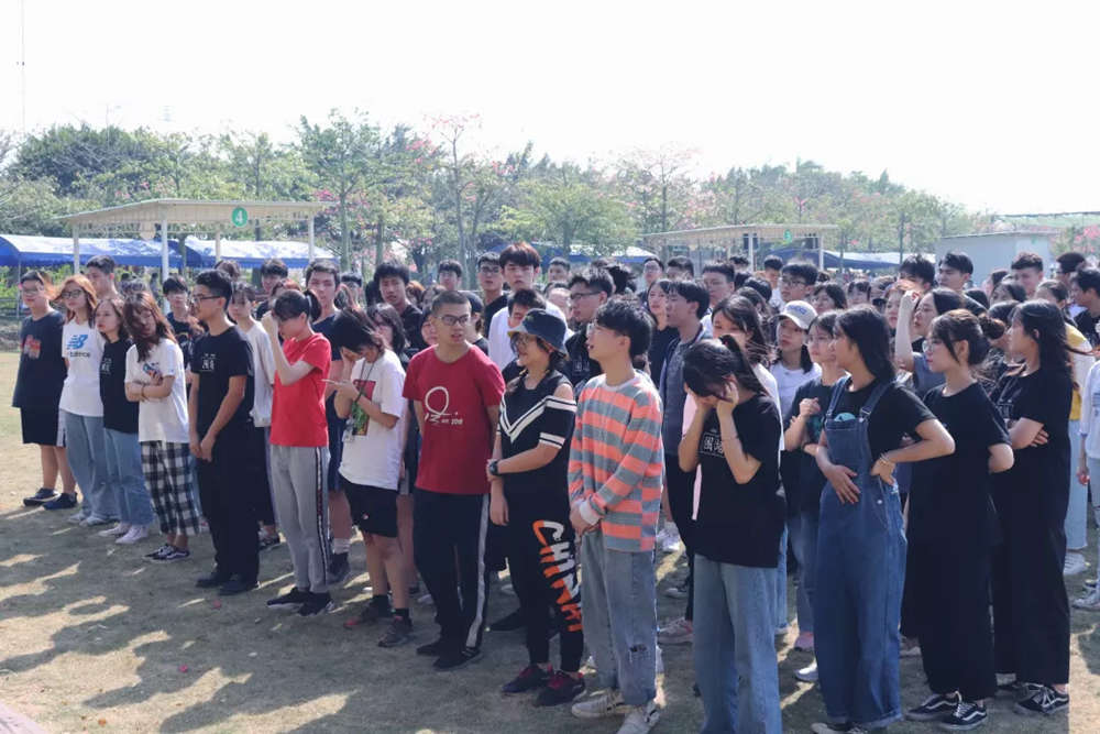 廣州圍墻畫室,廣州圍墻美術培訓,廣州畫室戶外活動,06