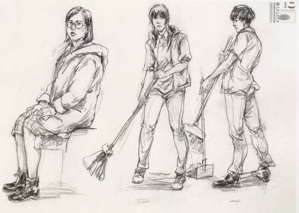 廣州美術(shù)高考班給咱精選了33幅中國美院往年速寫高分卷,22