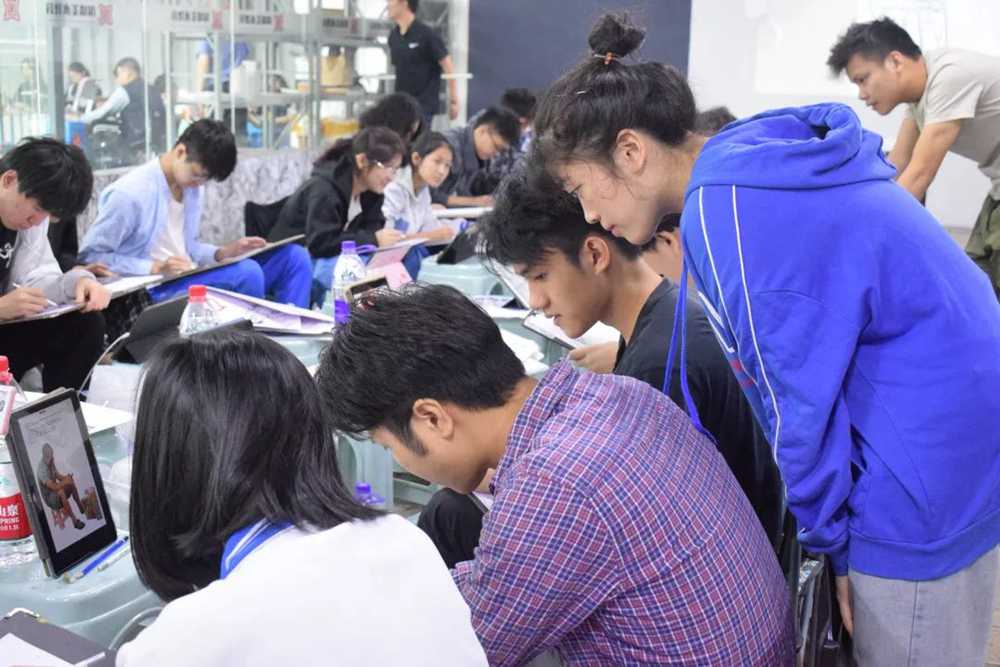 21屆廣州圍墻畫室【魔鬼特訓】—16小時挑戰一切不可能,01