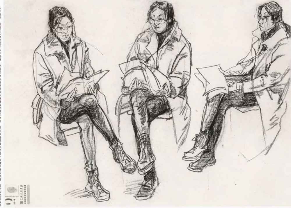 廣州美術(shù)高考班給咱精選了33幅中國美院往年速寫高分卷,04