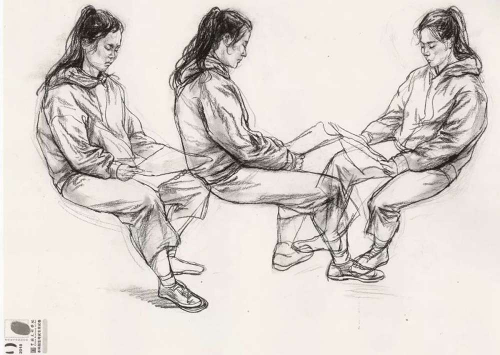 廣州美術(shù)高考班給咱精選了33幅中國美院往年速寫高分卷,17