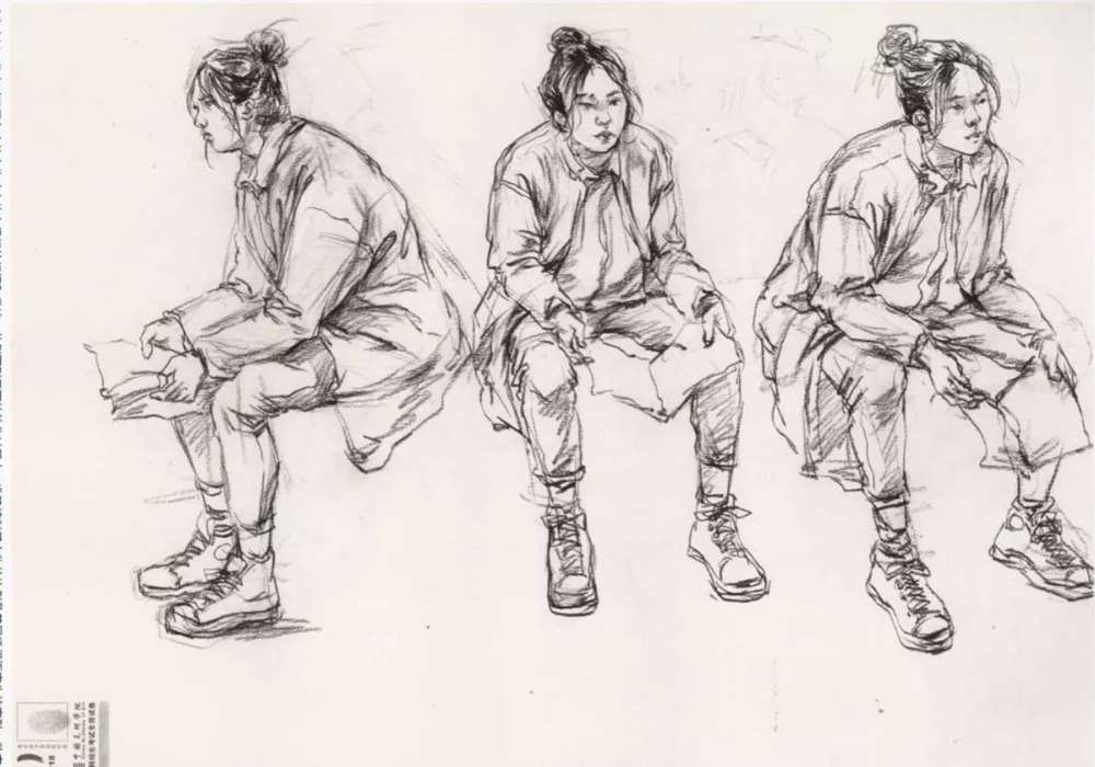 廣州美術(shù)高考班給咱精選了33幅中國美院往年速寫高分卷,28