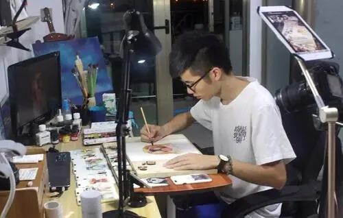 誰說美術生只會花錢？上大學后他們竟還有這些賺錢路子！ 1