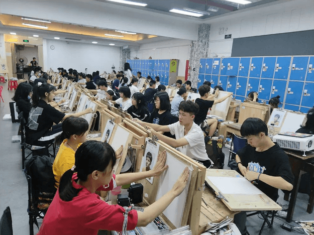 破繭重生—2021年廣州高考美術培訓畫室-圍墻畫室復讀生招生簡章!圖十