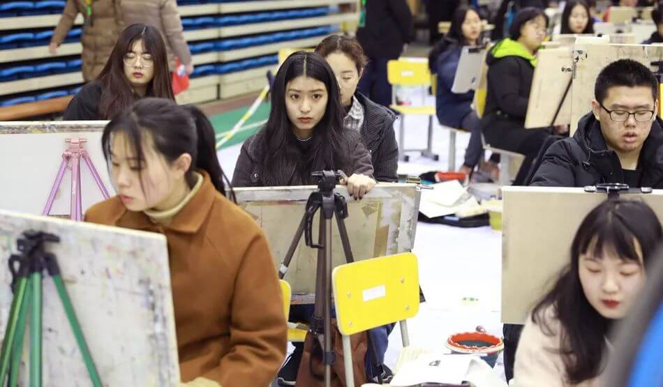 廣州畫室?？假Y訊：2021年?？既藬?shù)最新統(tǒng)計！廣美約2萬、最高超10萬人報考19