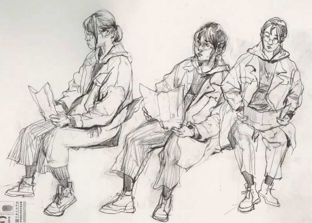 廣州美術(shù)高考班給咱精選了33幅中國美院往年速寫高分卷,21