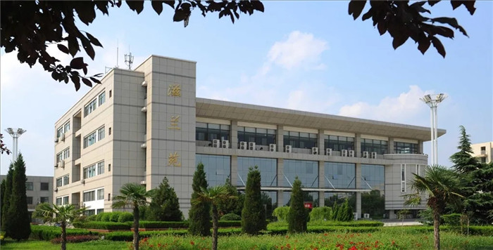 廣州美術高考班將承認聯考成績的83所院都整理處理了,33